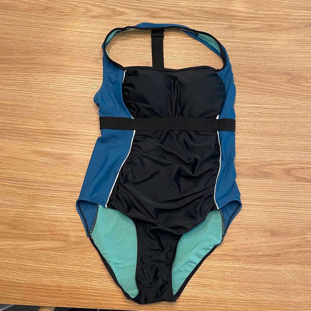 Cake Maternity Swimsuit (L)